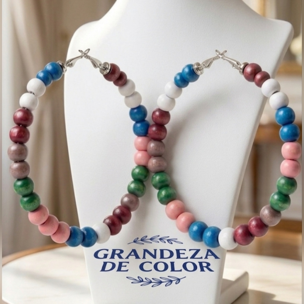 Extra-large earrings with wooden beads, super lightweight and easy to wear. 8 cm - Picture 5 of 12